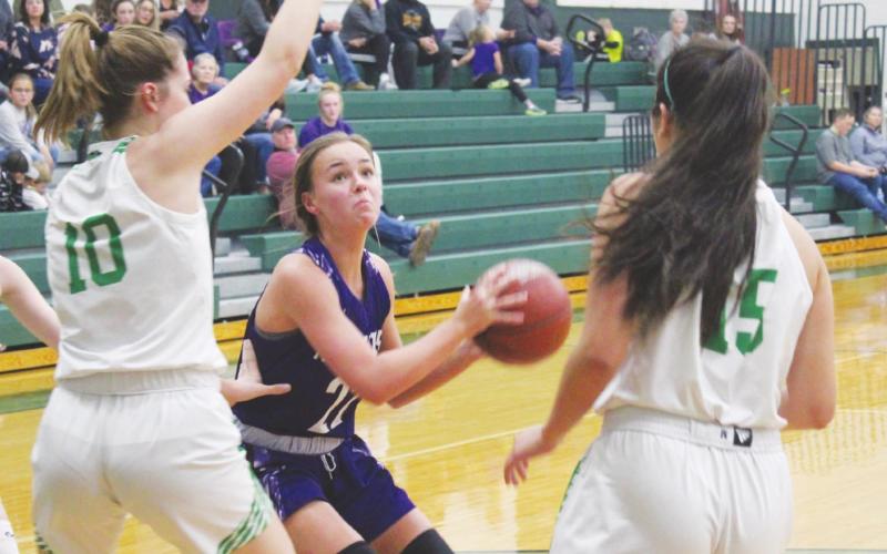 Tigerettes even record at 3-3 with 49-41 win over Paradise