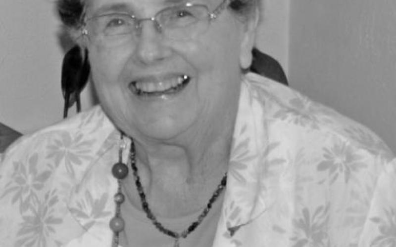 Ina Jo Lee