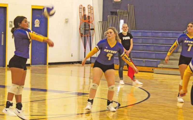 Jacksboro VB wins in five; Bryson girls swept