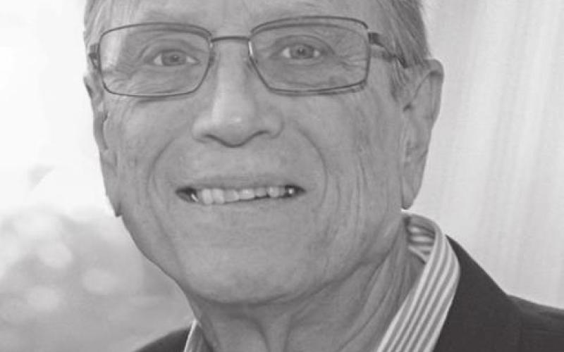 Dennis "Pete" Peterson