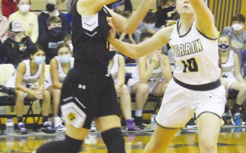 Lady Pirates burned by Chico in their season opener
