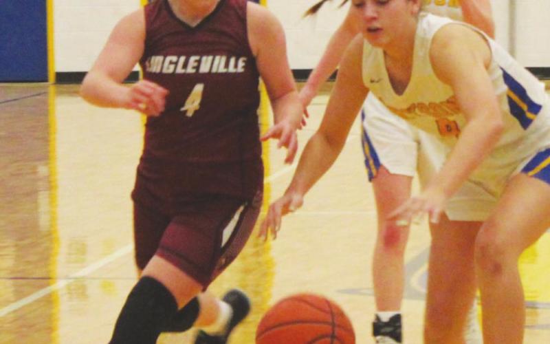 Valliant 4th quarter lifts Bryson past Saint Jo