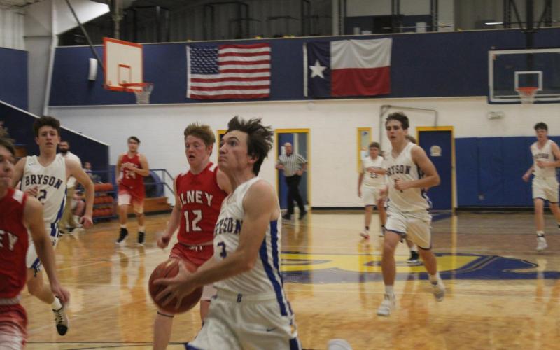 Bryson comes from early deficit to beat Olney