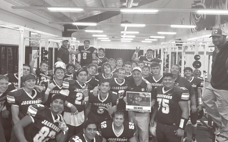 Tigers get Homecoming Night win over Castleberry, 58-29