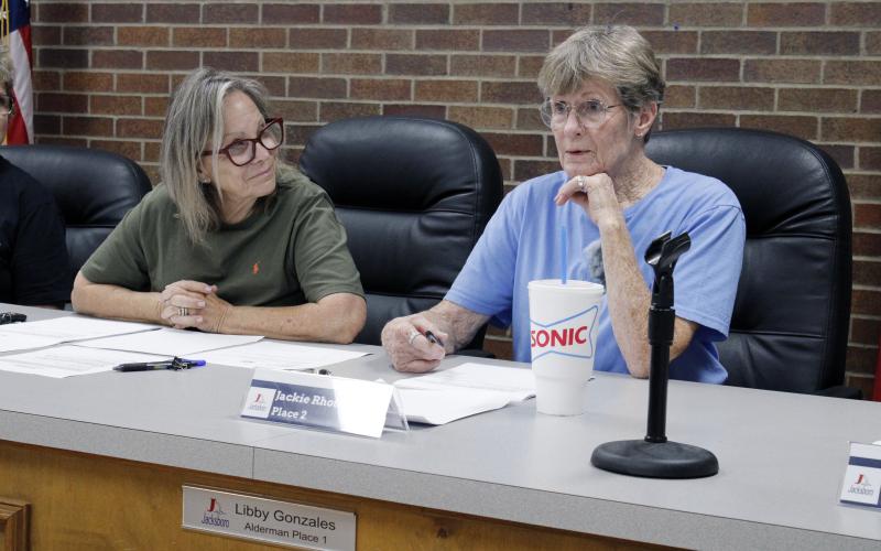 Jacksboro Planning and Zoning Commission members recommend city council issue a special use permit for a tobacco and vape shop to be located on West Belknap, saying it was a good location for the business. Pictured from left are committee members Patti Zuber and Jackie Rhoten.