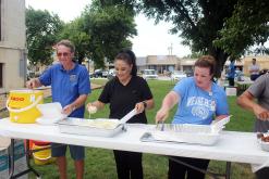 Tim Cassle, Nuvia Salazar and Melanie Belcher serve up the sides during last year’s annual Jacksboro Lions Club fish fry fundraiser. This year’s event is set for Thursday, June 4 on the east side of the Jack County Courthouse. Archive photo