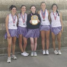 JHS golf teams strong at district
