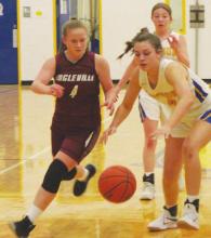 Valliant 4th quarter lifts Bryson past Saint Jo