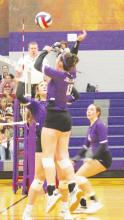 Tigerette VB closes first round with three-set sweep of CV