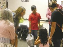 Jacksboro Elementary School hosted Meet the Teacher on Thursday, Aug. 10. Pre-K teacher Leigh Ann Thompson, left center, introduces herself to students during the two-hour event. Photo/Brian Smith