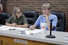 Jacksboro Planning and Zoning Commission members recommend city council issue a special use permit for a tobacco and vape shop to be located on West Belknap, saying it was a good location for the business. Pictured from left are committee members Patti Zuber and Jackie Rhoten.